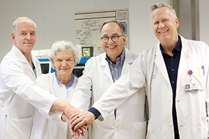 Medcan healthcare 握手の写真